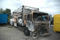 Beim Brand dieses LKW wurde die transportierte Ware sowie der LKW selbst vollständig beschädigt.